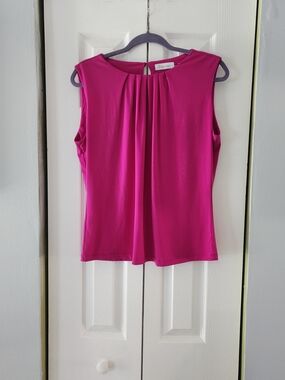 Calvin Klein Sleeveless Pleated Magenta Shell Top